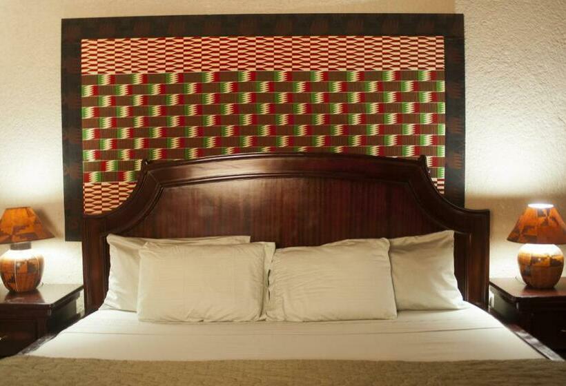 غرفة ديلوكس سرير كينج, Four Villages Inn