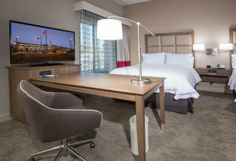 スタンダードスタジオ, Hampton Inn & Suites Buellton/santa Ynez Valley