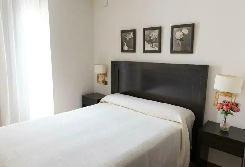 スタンダードルーム, Hostal Plaza