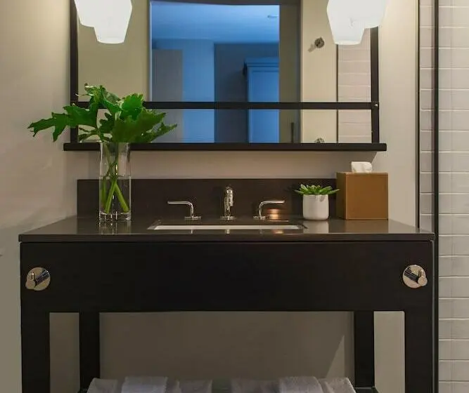 Standard-huone, Kimpton Everly Hotel Hollywood, An Ihg