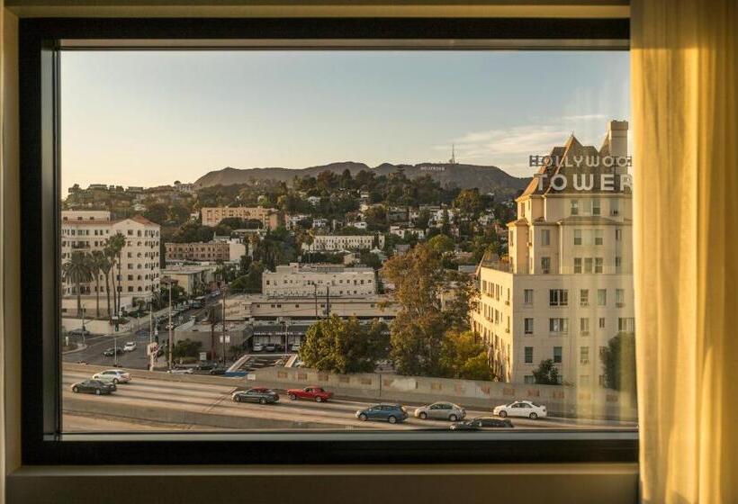 适合残疾人士使用的带超级大床的标准间, Kimpton Everly Hotel Hollywood, An Ihg