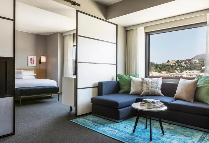 Sviitti, Kimpton Everly Hotel Hollywood, An Ihg