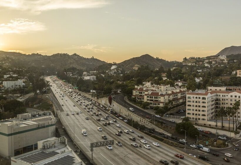 جناح, Kimpton Everly Hotel Hollywood, An Ihg