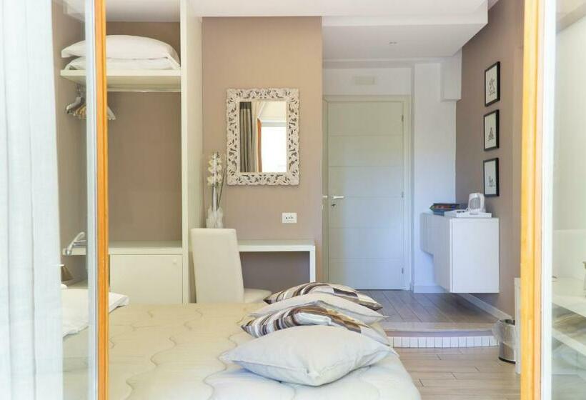 Номер Стандарт с Балконом, Al Parco Verde B&b