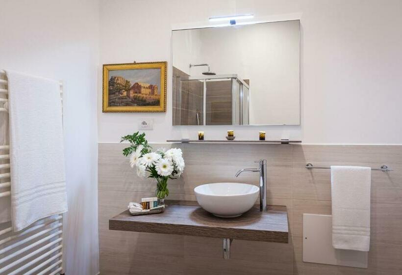 デラックスルーム, Palazzo Montalbano