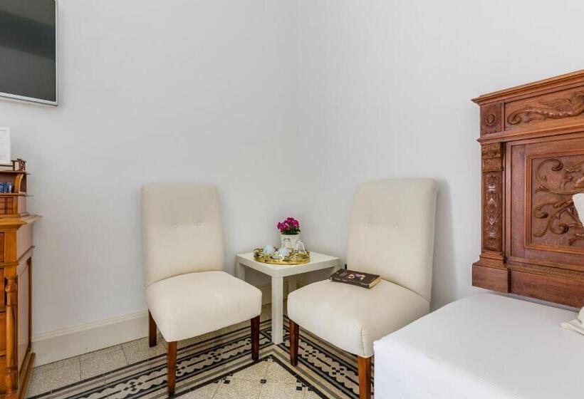 スイート（家族用）, Palazzo Montalbano