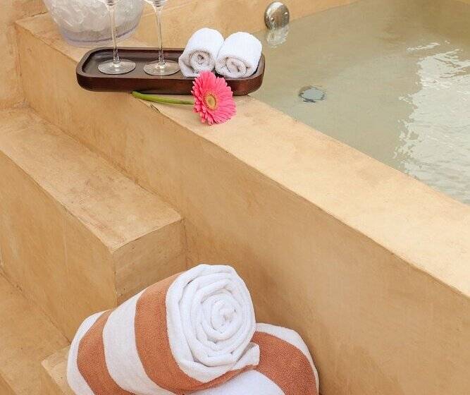 Premium room with terrace, Casona 61 By Guru