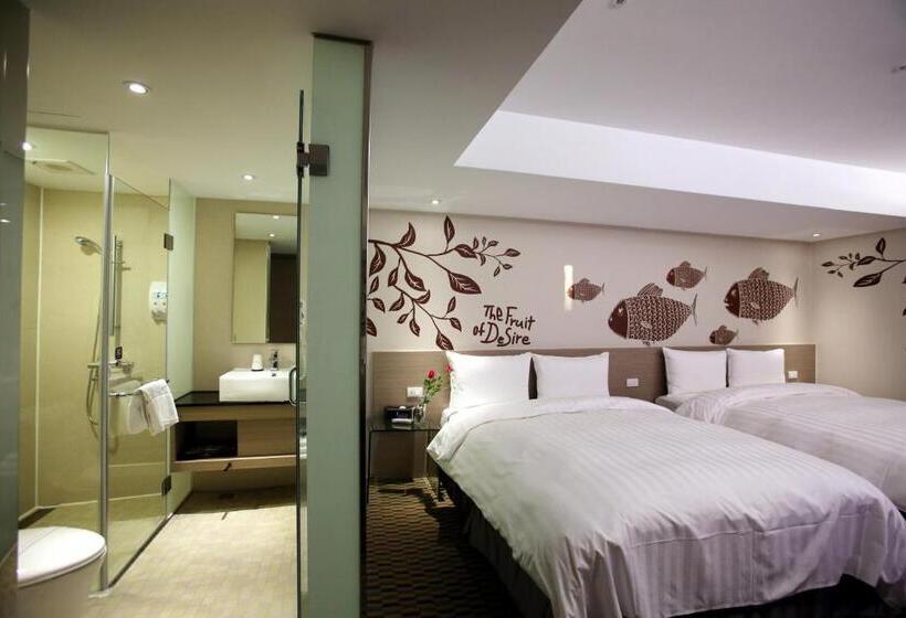 חדר סטנדרט לארבעה, Chiayi Look