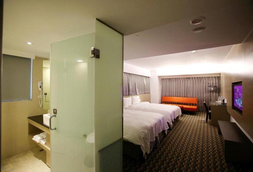 חדר דלוקס לארבעה, Chiayi Look