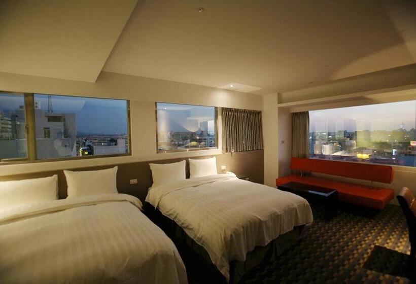 חדר דלוקס לארבעה, Chiayi Look