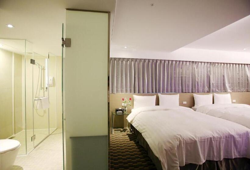 חדר דלוקס לארבעה, Chiayi Look