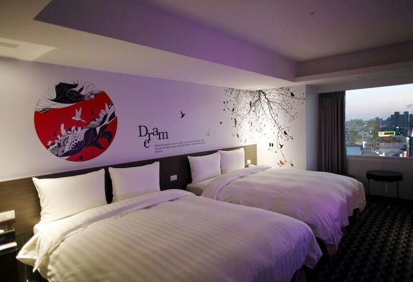 חדר סטנדרט לארבעה, Chiayi Look