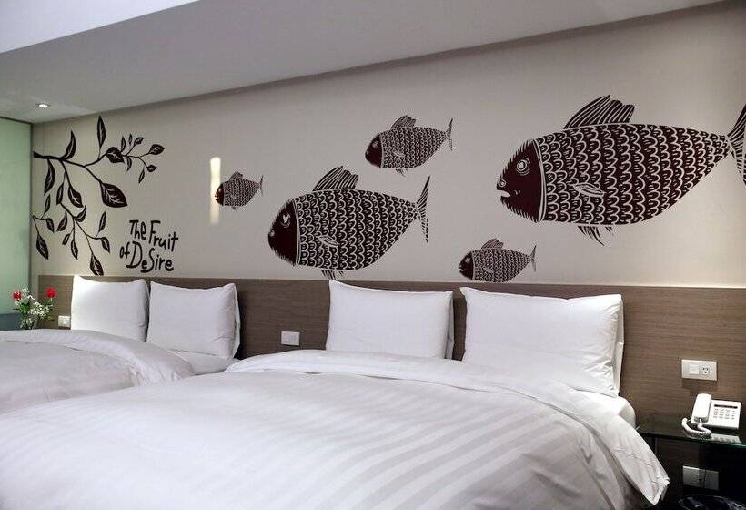 חדר סטנדרט לארבעה, Chiayi Look