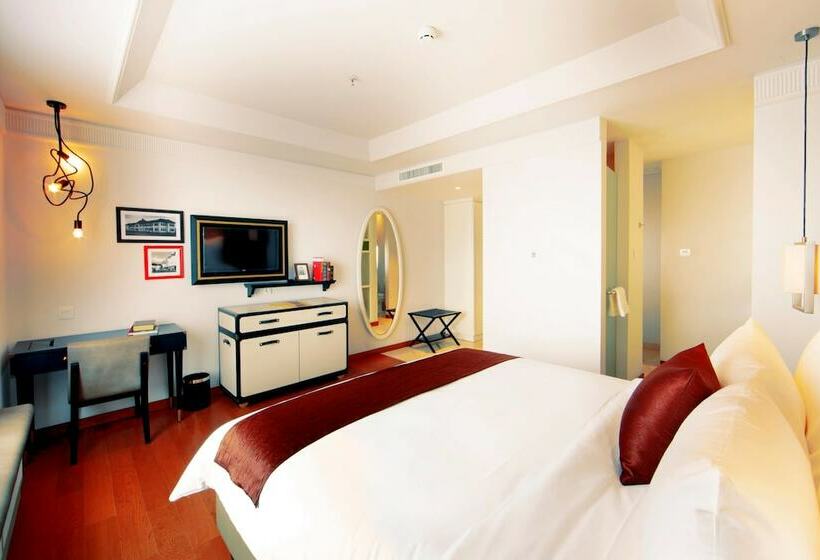 Номер Deluxe, De Paviljoen Bandung