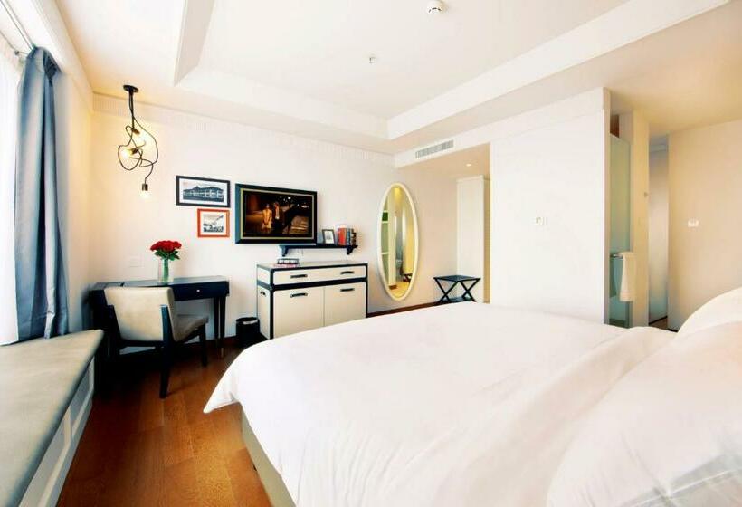 Номер Deluxe Кровать Кинг, De Paviljoen Bandung