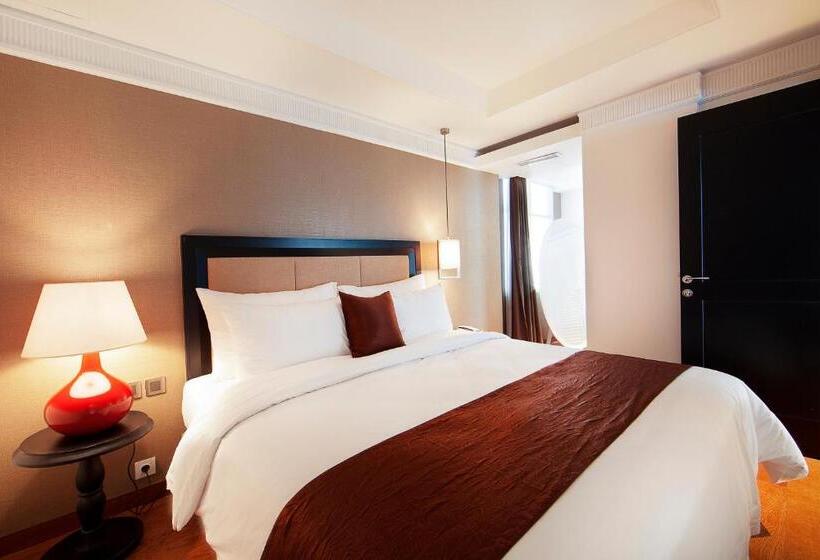 Королевский Номер, De Paviljoen Bandung