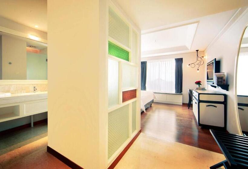 Номер Deluxe, De Paviljoen Bandung