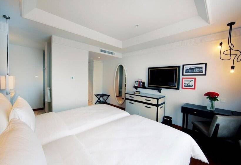 Номер Deluxe, De Paviljoen Bandung