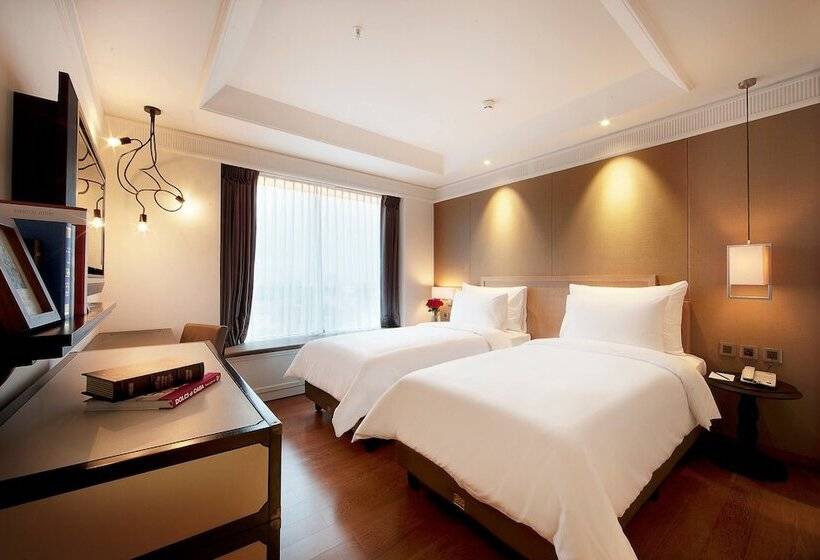 Номер Deluxe, De Paviljoen Bandung