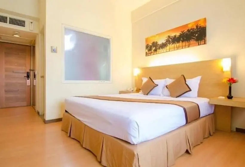 Quarto deluxe, Lux Tychi