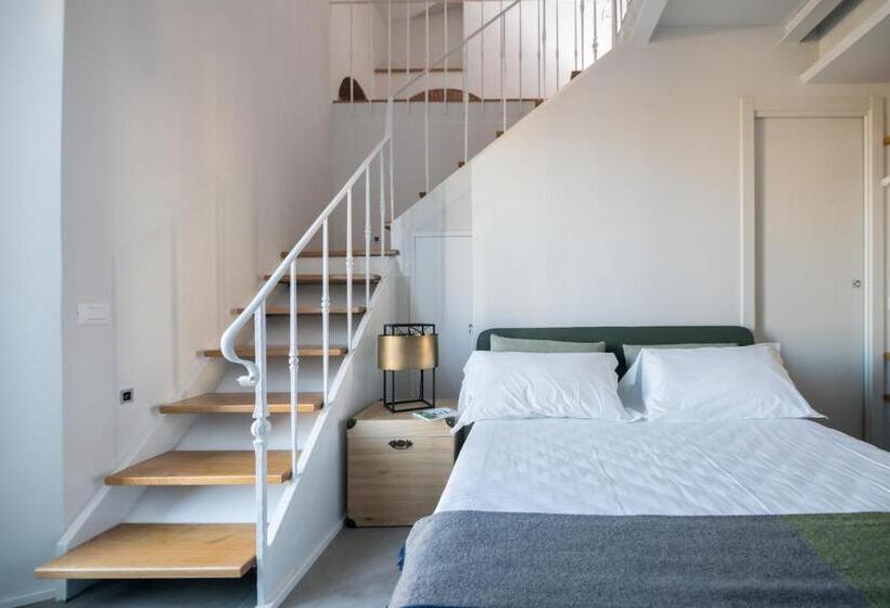 اتاق استاندارد, Relais Luce Florence