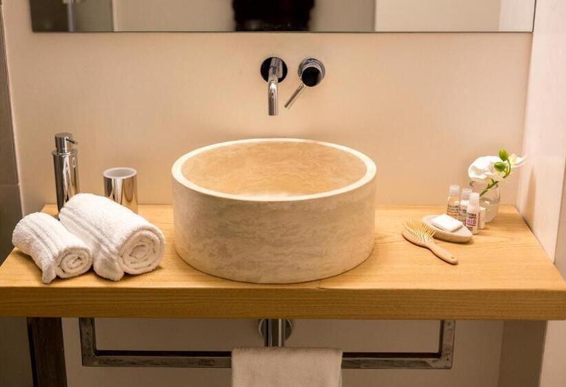 اتاق لوکس با بالکن, Relais Luce Florence