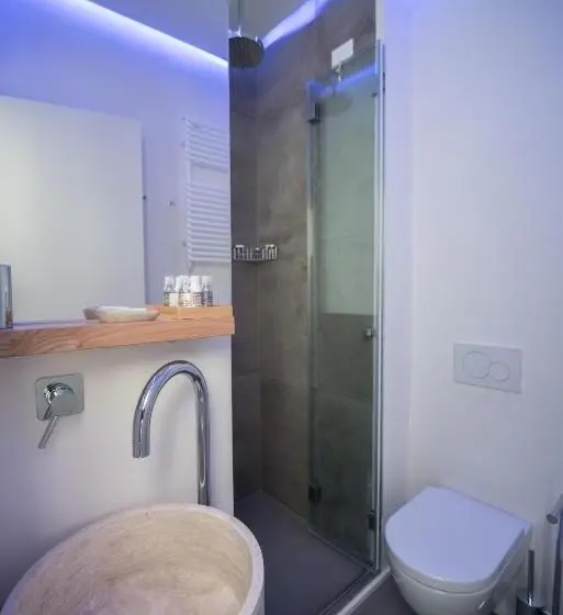 اتاق اکونومی یک تخته, Relais Luce Florence