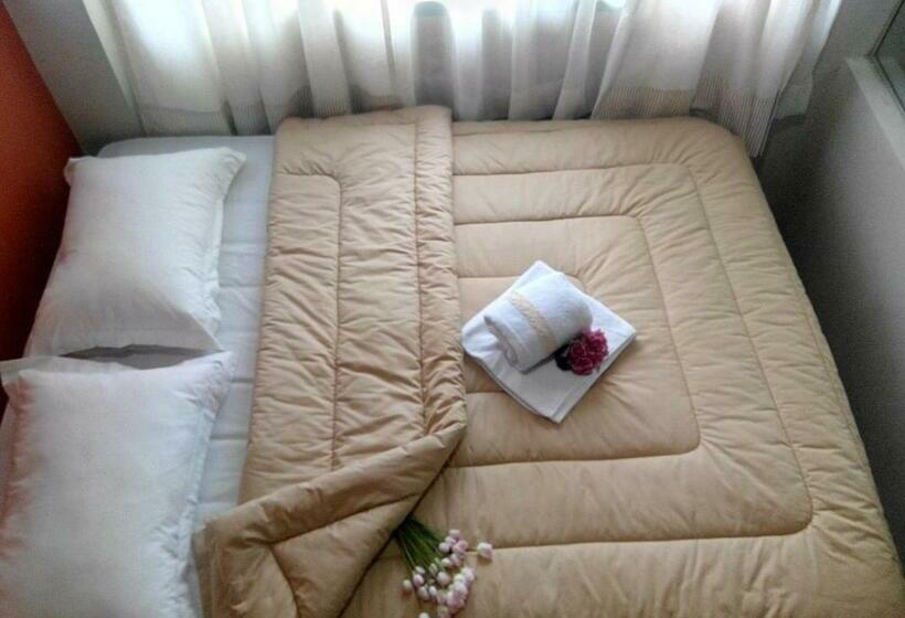 Delüks Oda, Roemah 28 Syariah