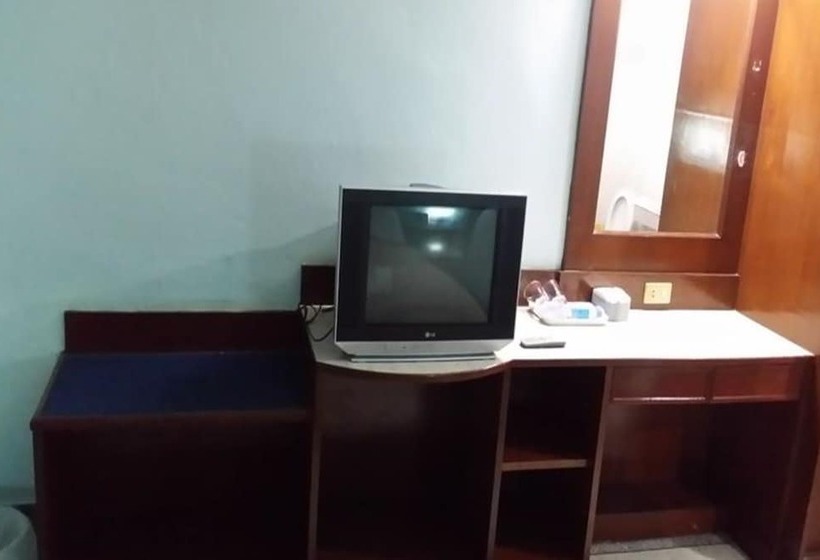 スタンダードルーム, The 1 Place Hat Yai