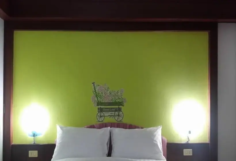 スーペリアールーム, The 1 Place Hat Yai