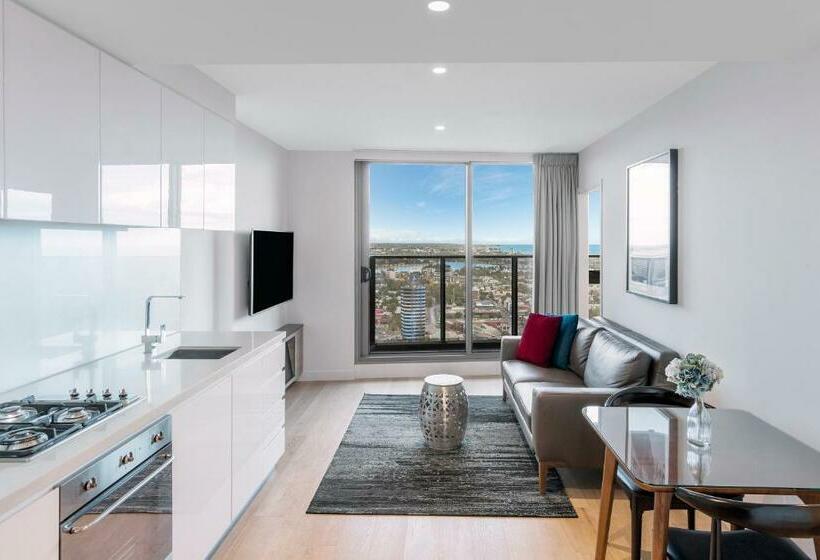 ２ベッドルームアパートメント, Imagine Marco