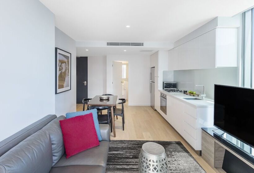 ２ベッドルームアパートメント, Imagine Marco