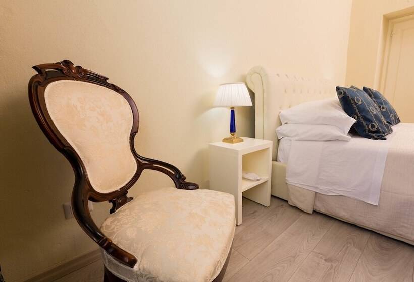 اتاق لوکس, Residenza D'epoca Palazzo Riblet