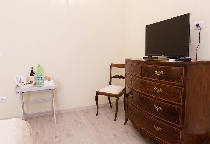 اتاق لوکس, Residenza D'epoca Palazzo Riblet