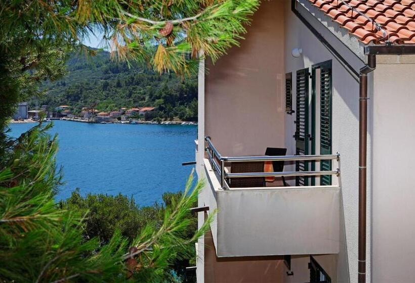 شقة غرفة واحدة, Apartments Vala