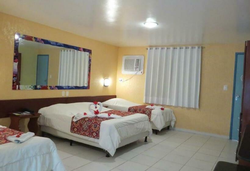 غرفة قياسية رباعية مزودة بشُرفة, Beira Mar Porto De Galinhas