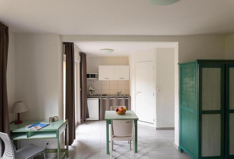 스탠다드 스튜디오, Appart Hotel Corte Hr