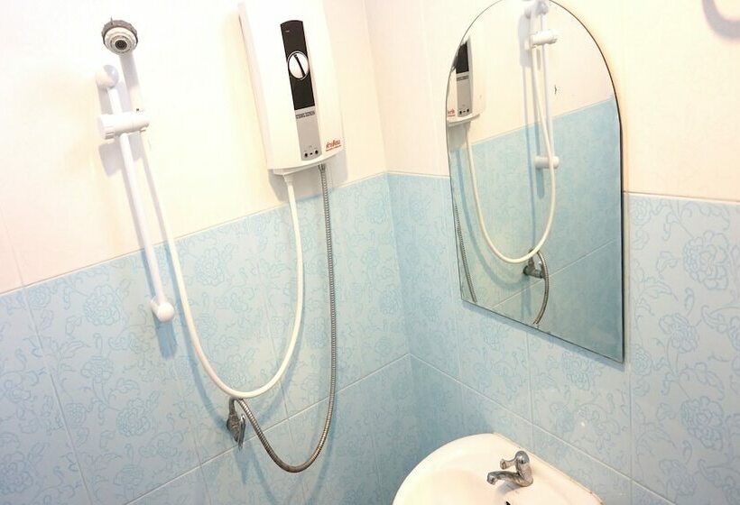 غرفة قياسية, Naka Dream