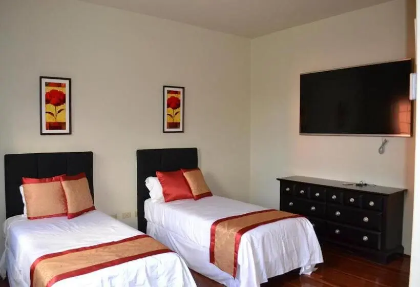 اتاق لوکس, Negril Sky Blue Resorts Ltd