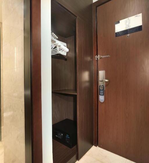 Номер Superior, Neo+ Balikpapan By Aston