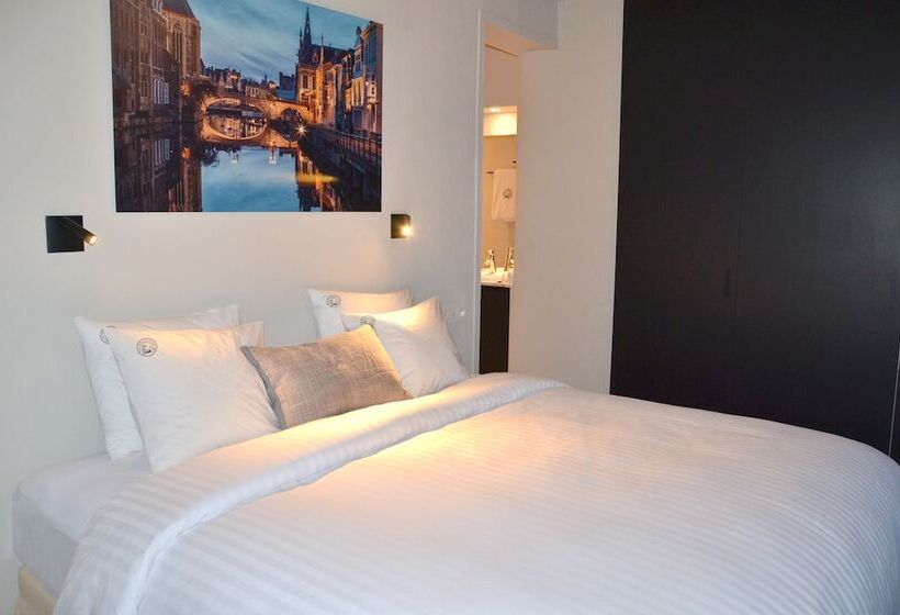 Студио Стандарт с Террасой, The House Of Edward