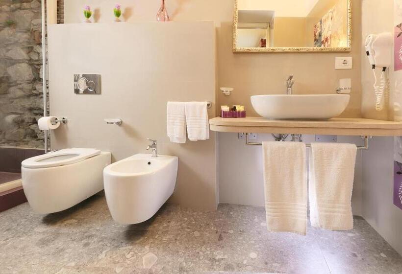 带海景的标准房, Porta Di Mezzo Luxury Suites And Rooms