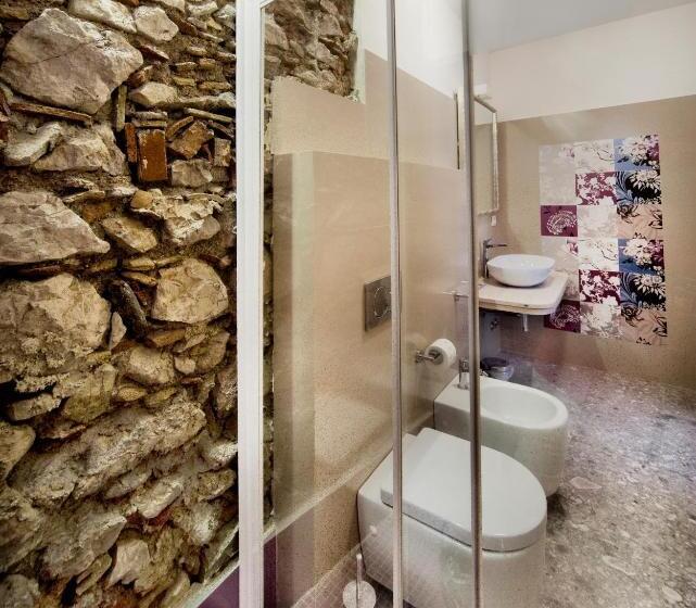 带海景的标准房, Porta Di Mezzo Luxury Suites And Rooms