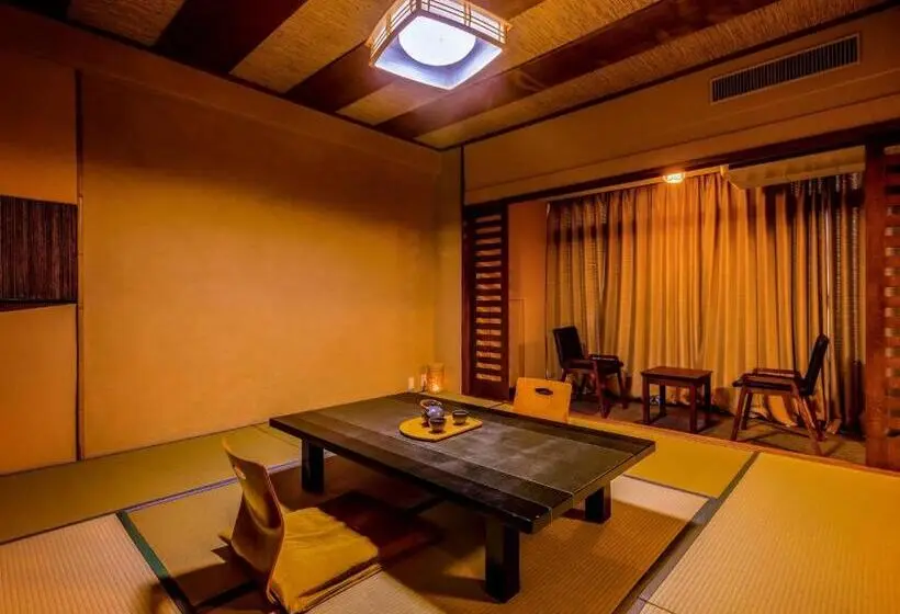 Superior-huone Allasnäkymä, Ooedo Onsen Monogatari Premium Shirahama Saichoraku
