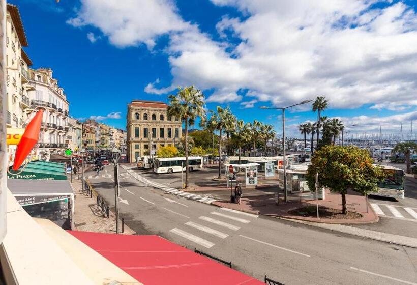 带1个卧室的公寓, Very Charming Studio Apartment On Port In Cannes A Short Walk To Palais With Aircon And Internet 411