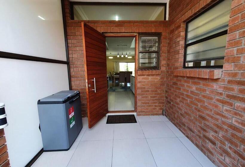 شقة غرفة نوم واحدة بالطابق الأرضى, The Gull