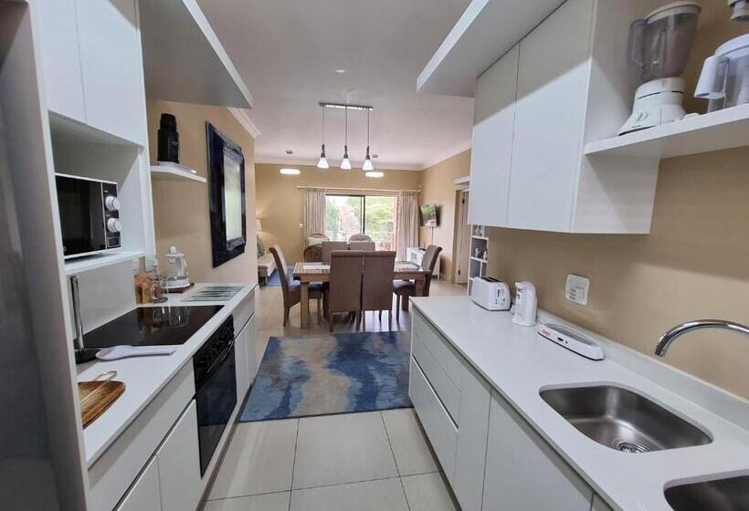 شقة غرفة نوم واحدة بالطابق الأرضى, The Gull