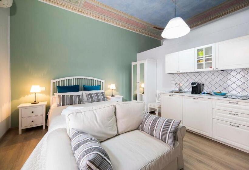 غرفة قياسية ثلاثية, B&b Umberto