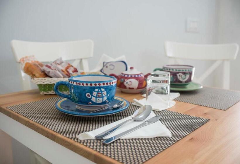 غرفة قياسية رباعية, B&b Umberto