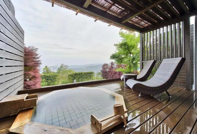 Standard-huone, Grand Bach Atami Crescendo